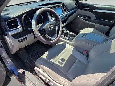 2014 Toyota Highlander XLE
