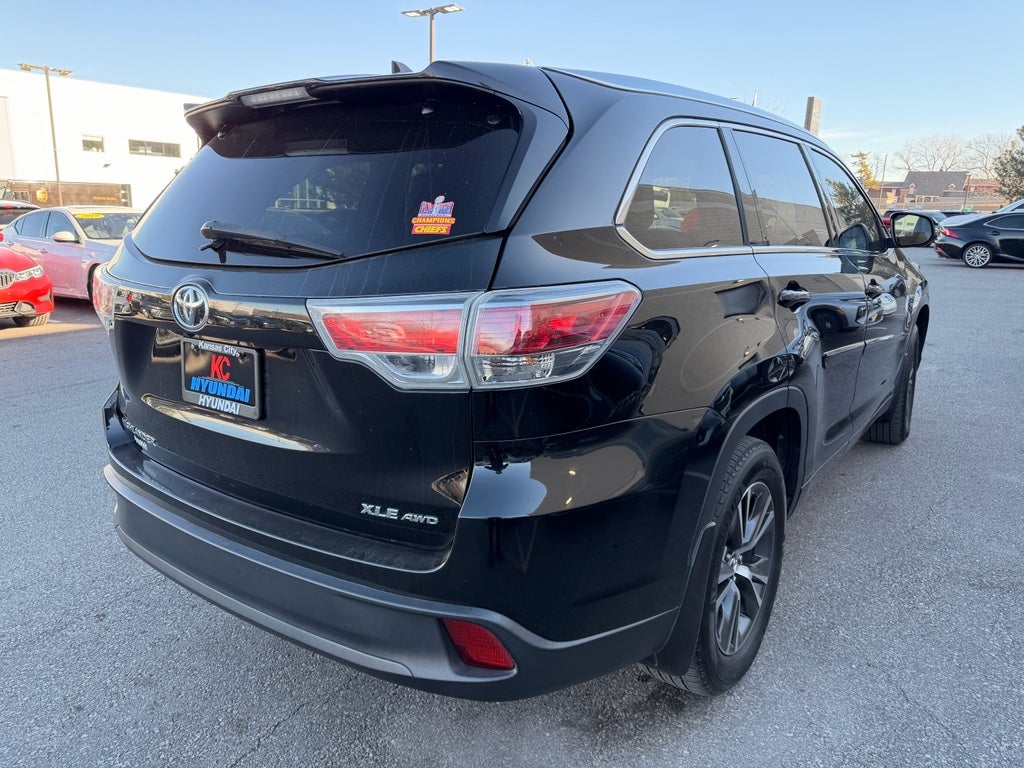 2016 Toyota Highlander XLE