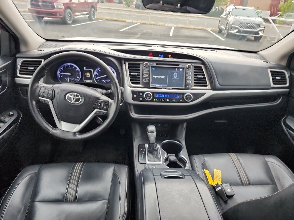 2018 Toyota Highlander SE