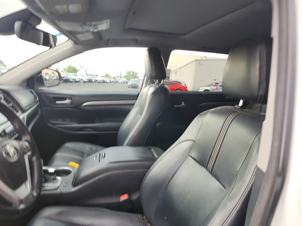 2018 Toyota Highlander SE