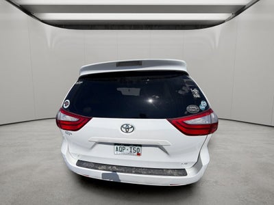 2015 Toyota Sienna Base