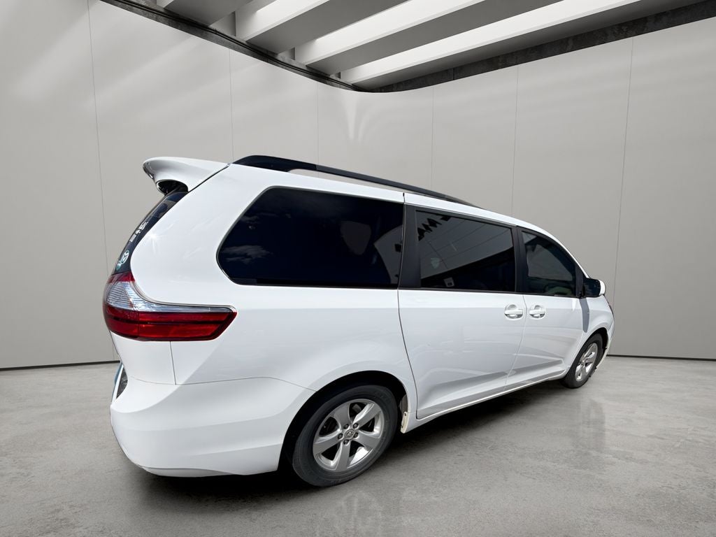 2015 Toyota Sienna Base