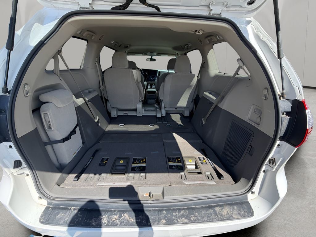 2015 Toyota Sienna Base