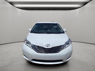 2013 Toyota Sienna LE