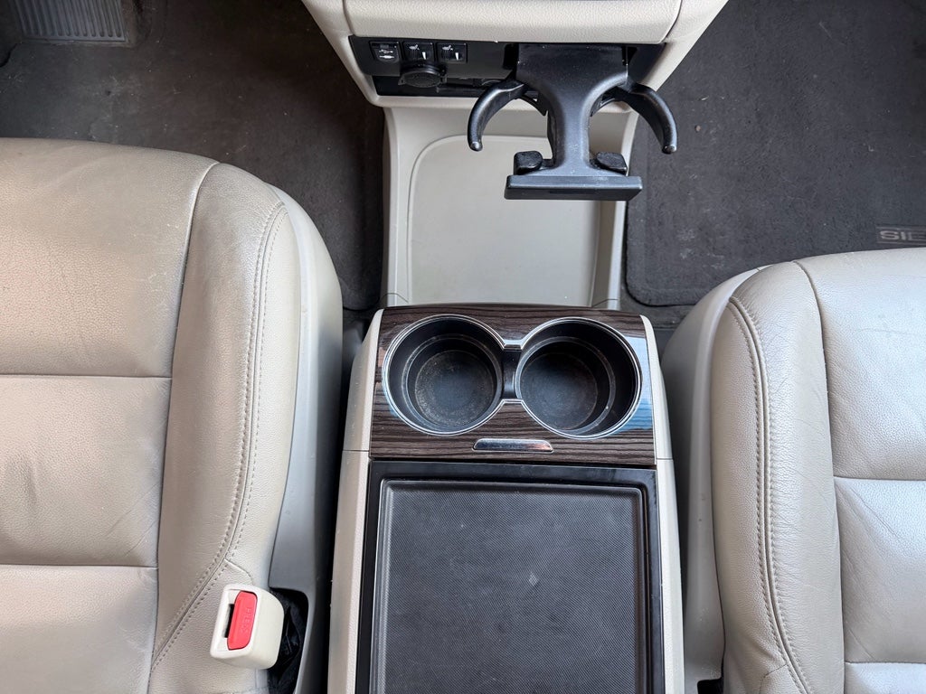 2015 Toyota Sienna XLE AAS