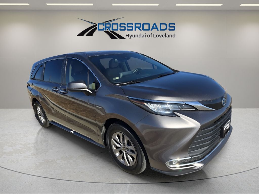 2022 Toyota Sienna XLE