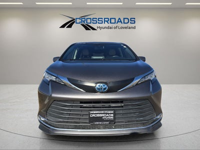 2022 Toyota Sienna XLE