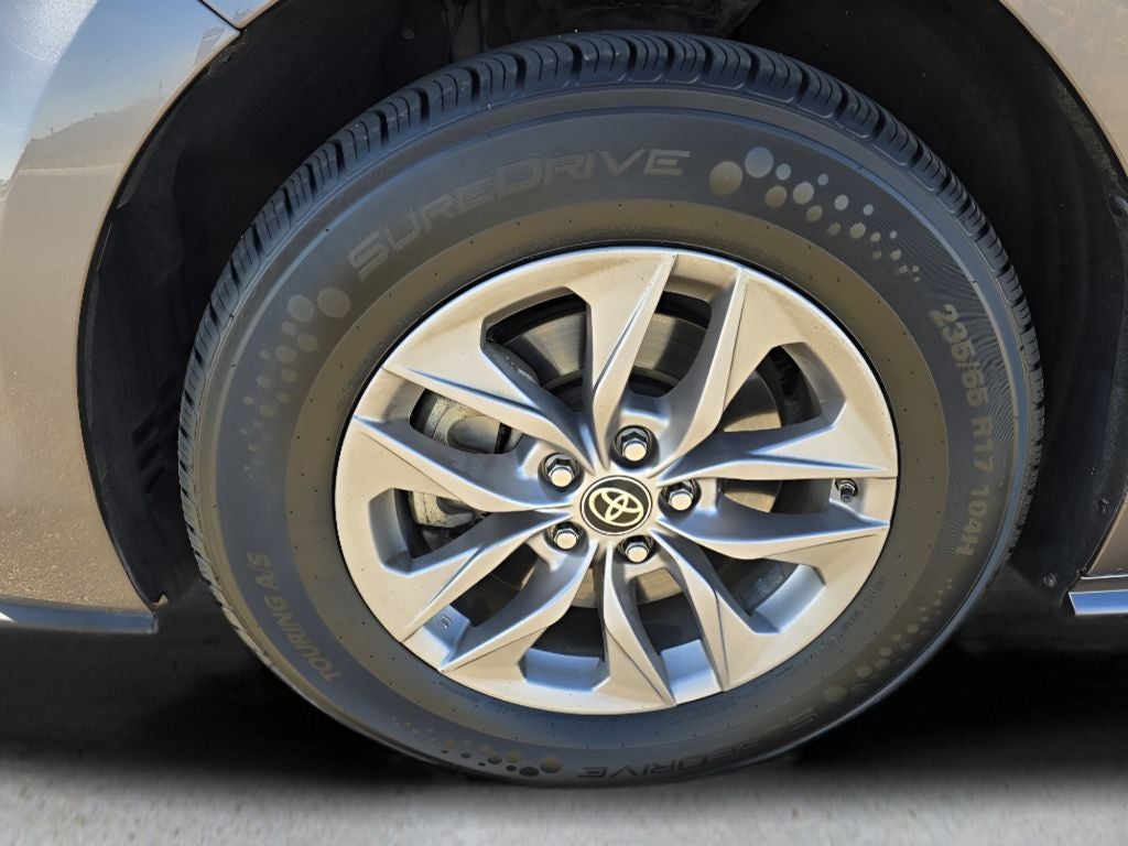 2022 Toyota Sienna XLE