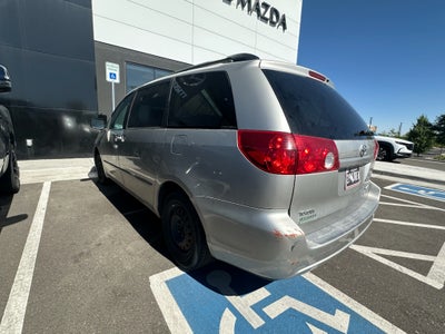 2006 Toyota Sienna LE