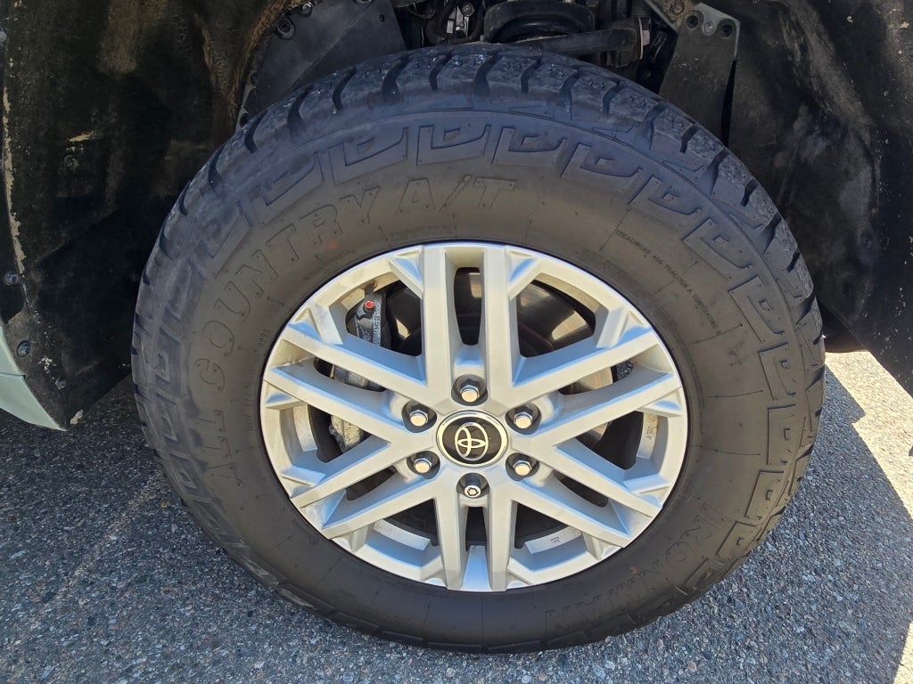 2024 Toyota Tundra SR5