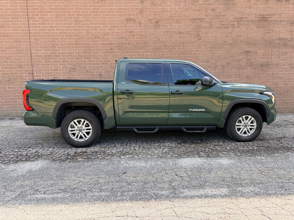 2022 Toyota Tundra SR5