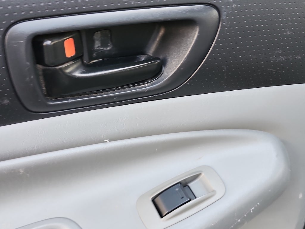 2011 Toyota Tacoma Base V6 (M6)