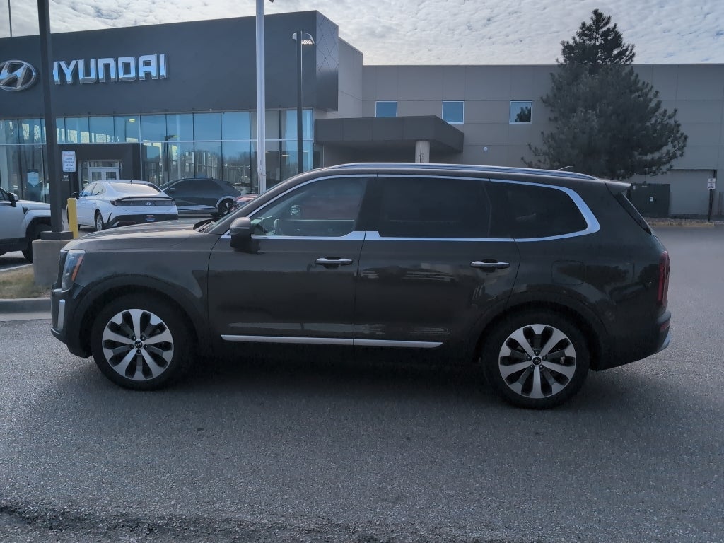 2020 Kia Telluride S