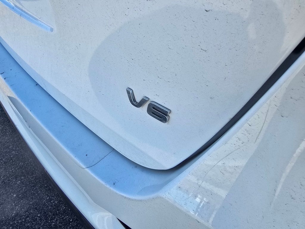 2019 Kia Sorento S V6