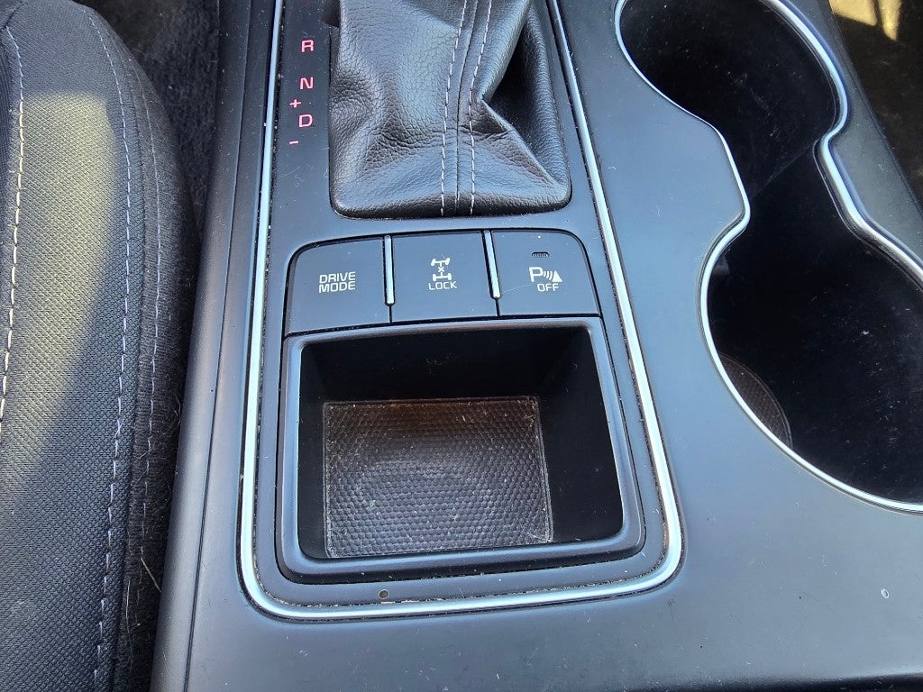 2019 Kia Sorento S V6