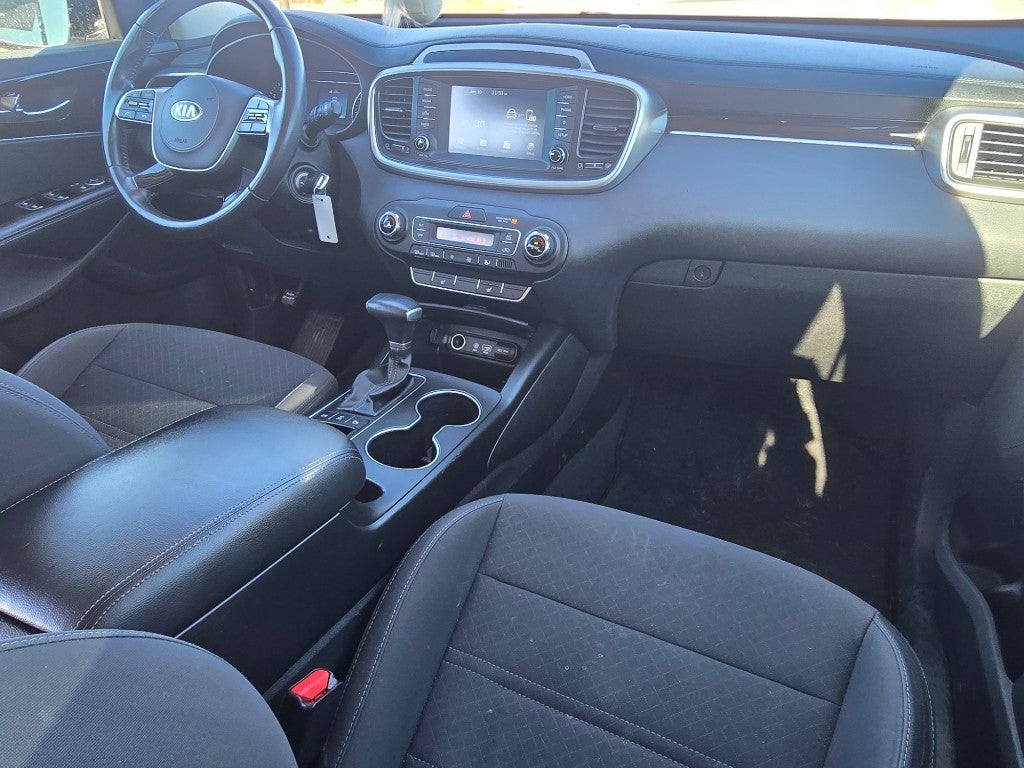 2019 Kia Sorento S V6