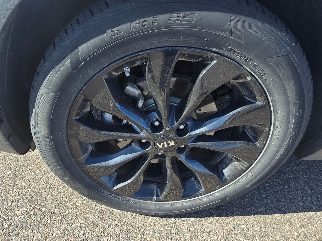 2019 Kia Sorento S V6