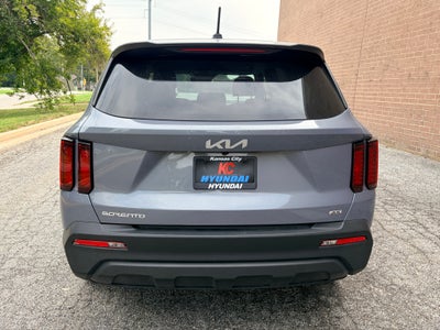 2023 Kia Sorento LX
