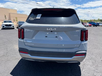2025 Kia Sorento S