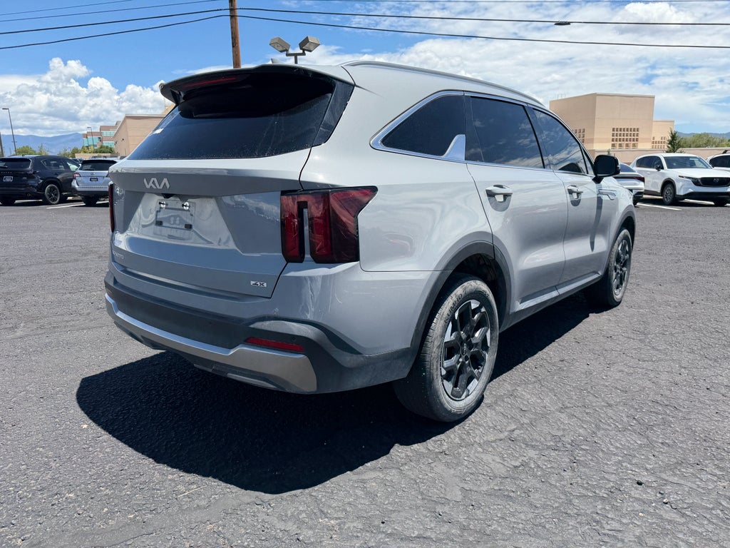 2025 Kia Sorento S