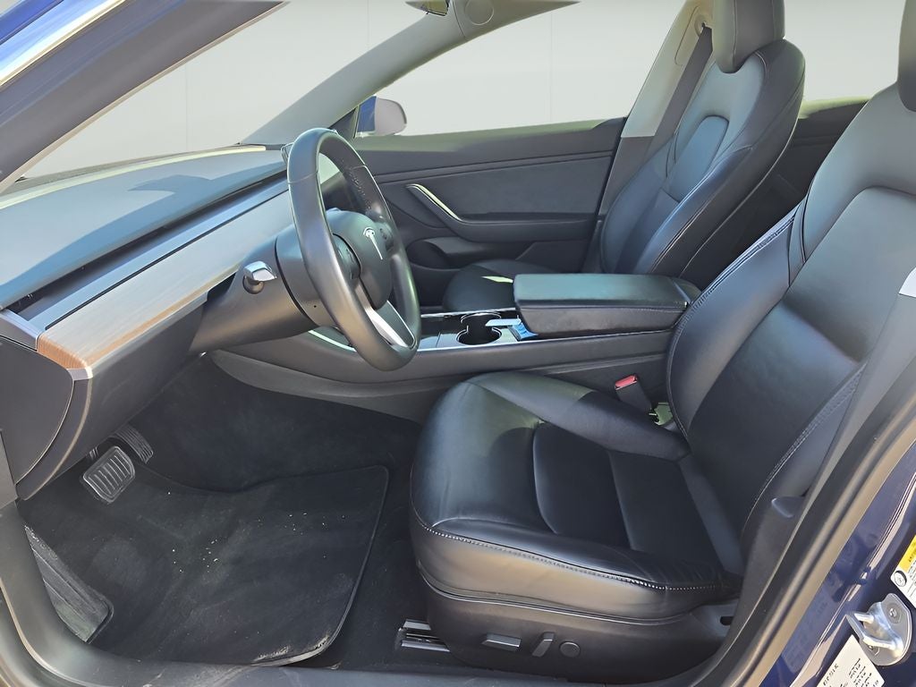 2019 Tesla Model 3 Mid Range