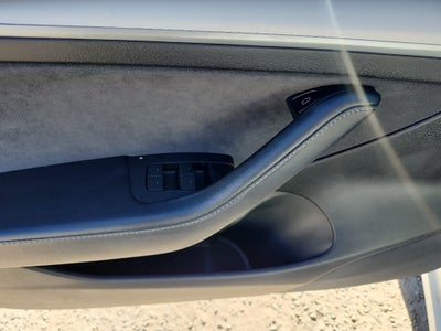 2022 Tesla Model 3 Base