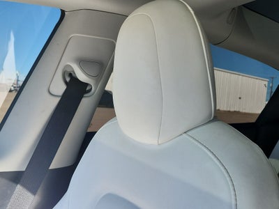 2022 Tesla Model 3 Base