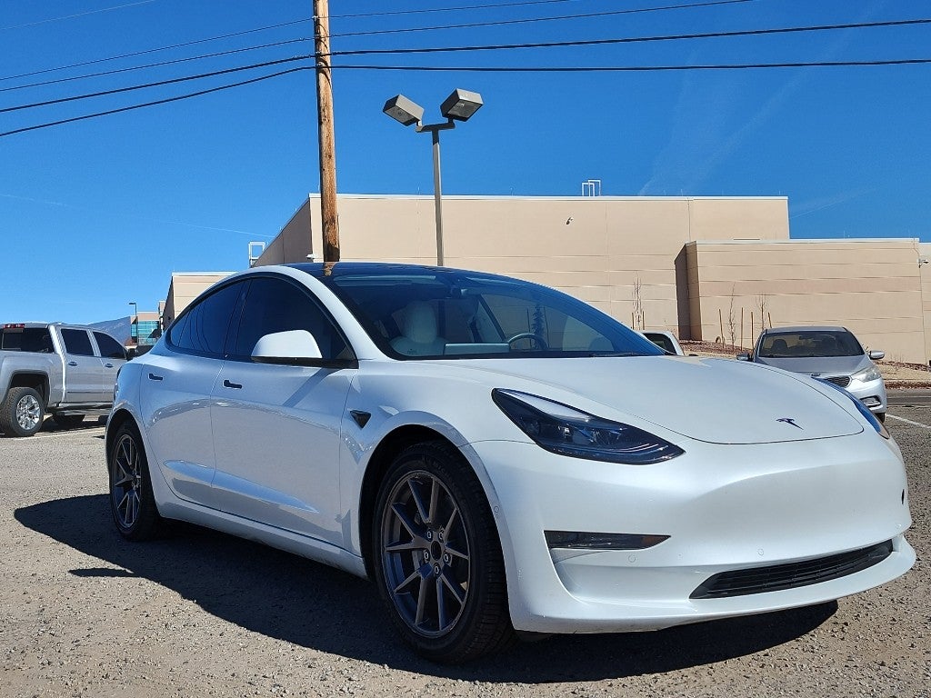 2022 Tesla Model 3 Base