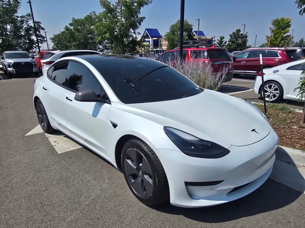 2021 Tesla Model 3 Standard Range Plus