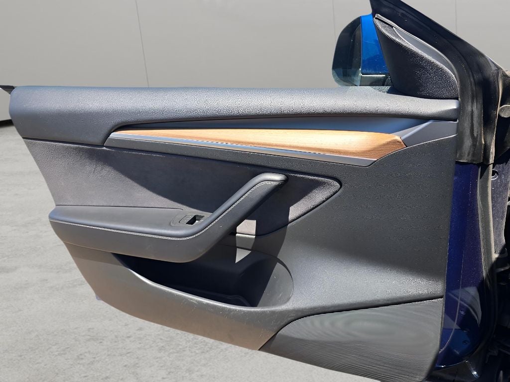 2022 Tesla Model 3 Base