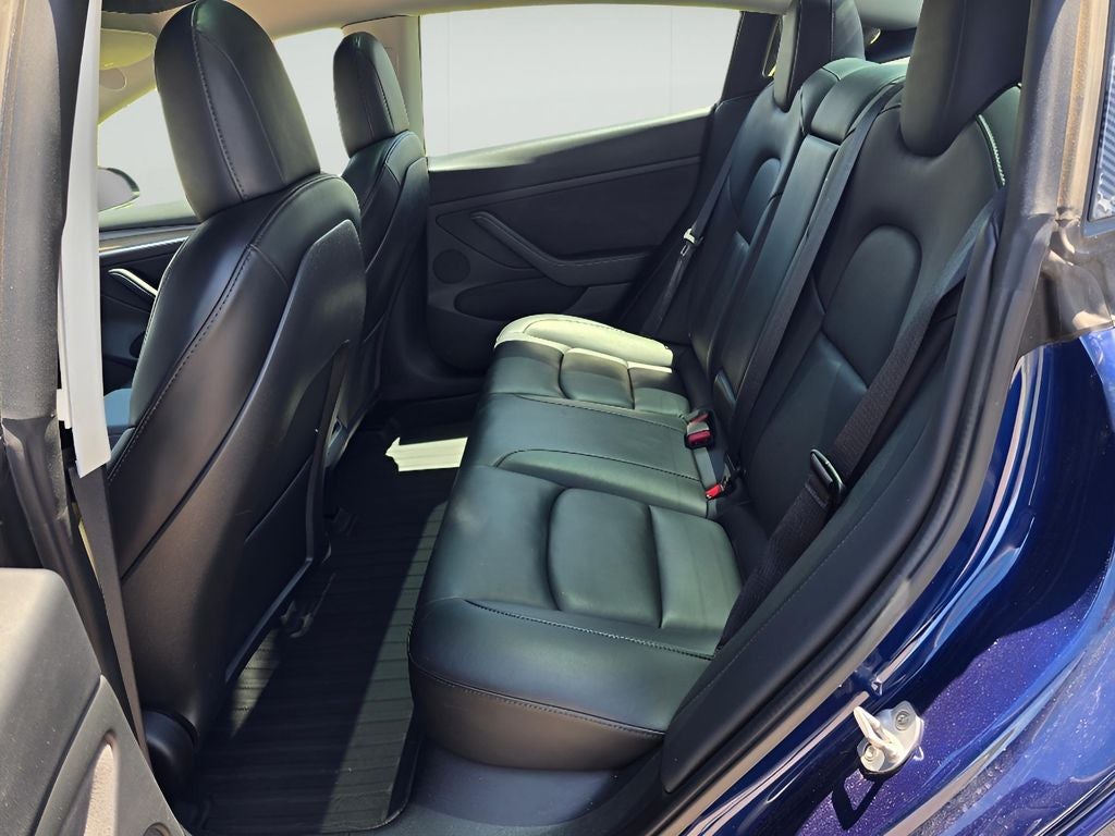 2022 Tesla Model 3 Base