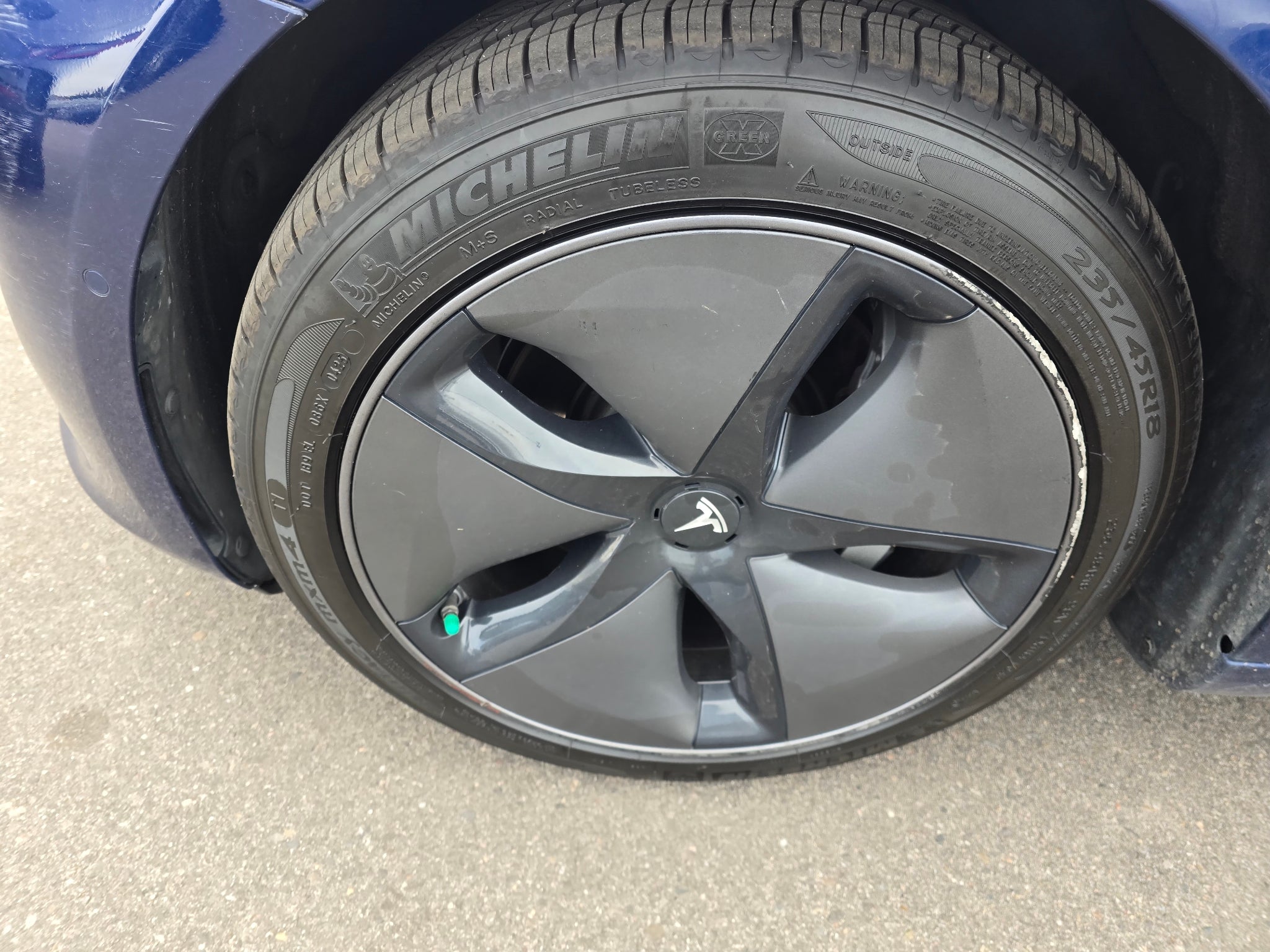 2018 Tesla Model 3 Performance