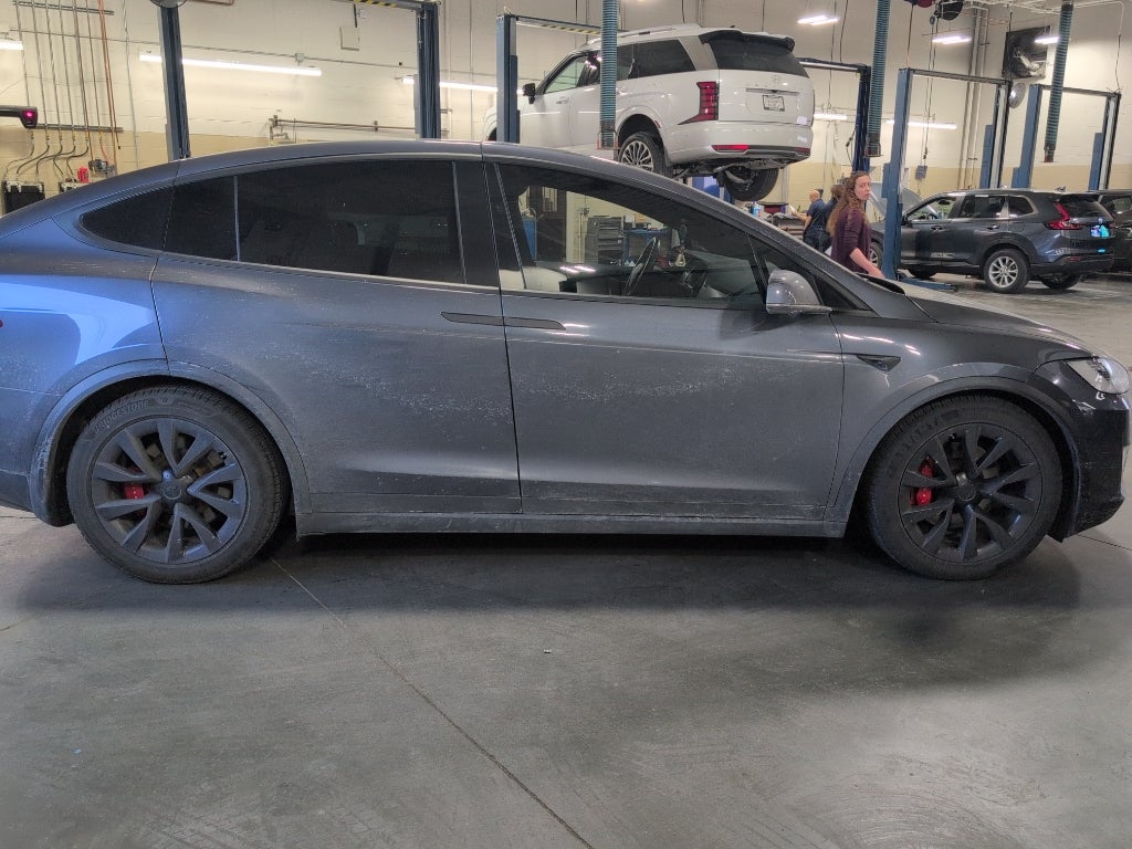 2021 Tesla Model X Performance