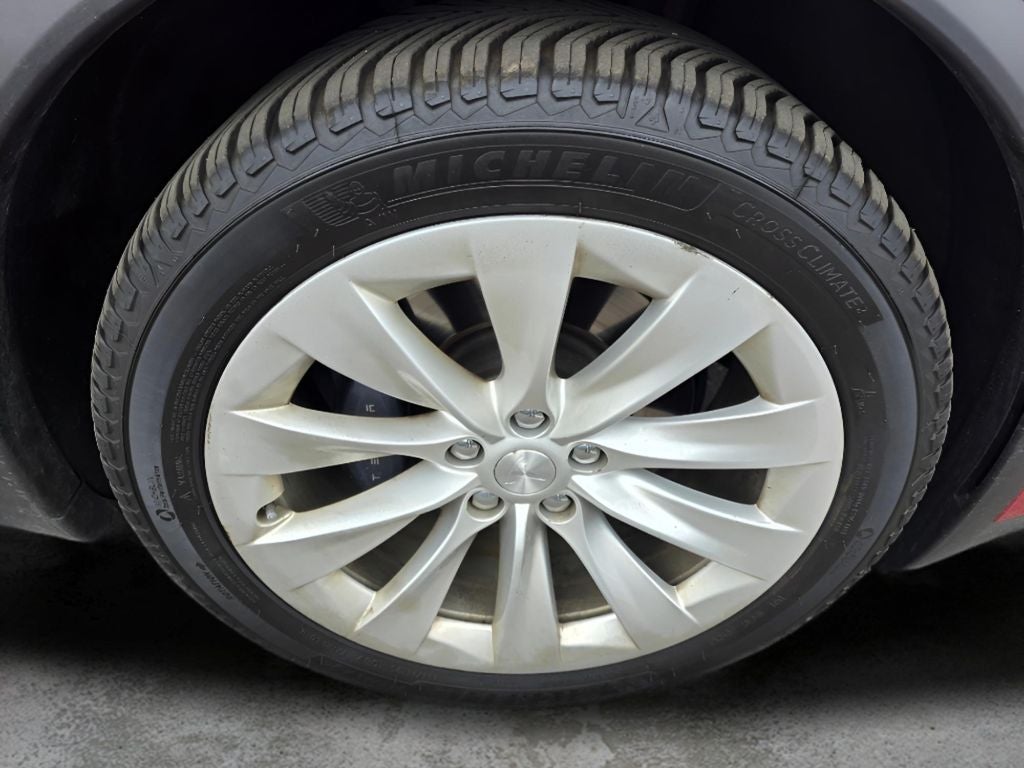 2021 Tesla Model X Long Range