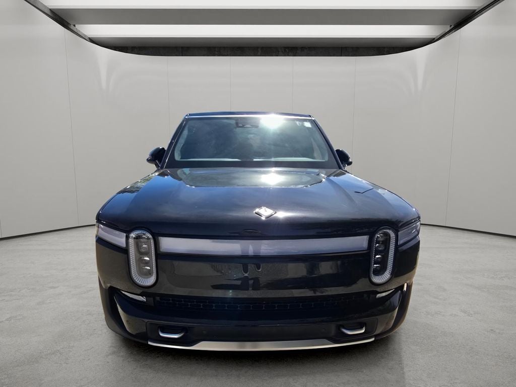 2024 Rivian R1S Adventure