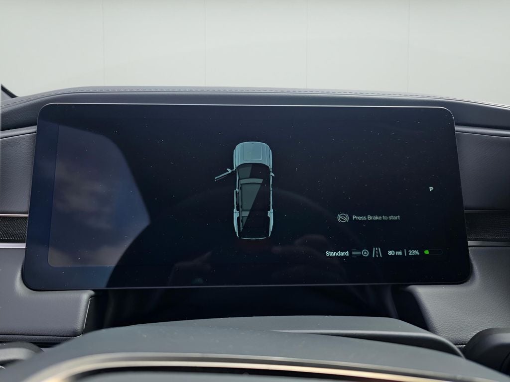 2024 Rivian R1S Adventure
