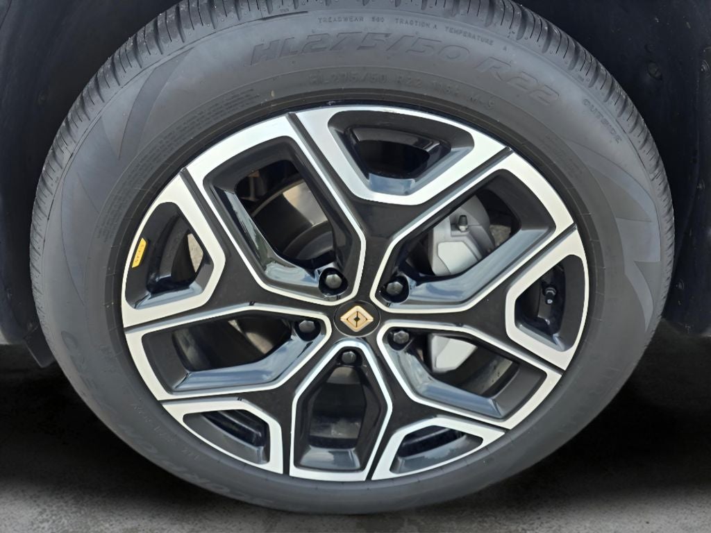 2024 Rivian R1S Adventure