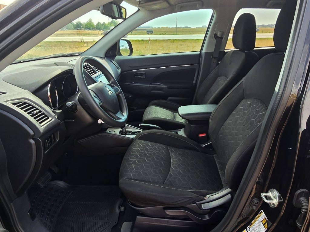 2021 Mitsubishi Outlander Sport LE