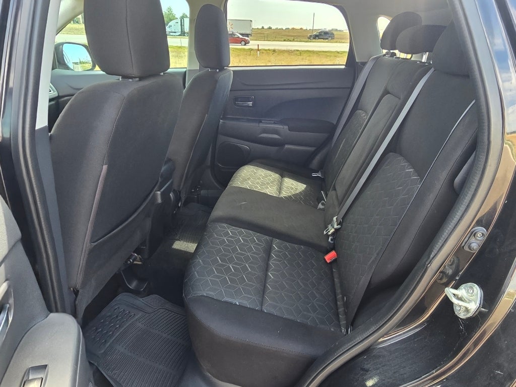 2021 Mitsubishi Outlander Sport LE