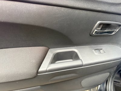 2025 Mitsubishi Outlander Sport ES