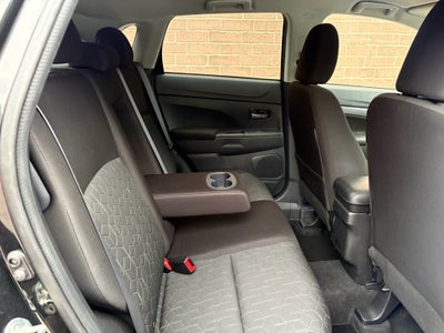 2025 Mitsubishi Outlander Sport ES