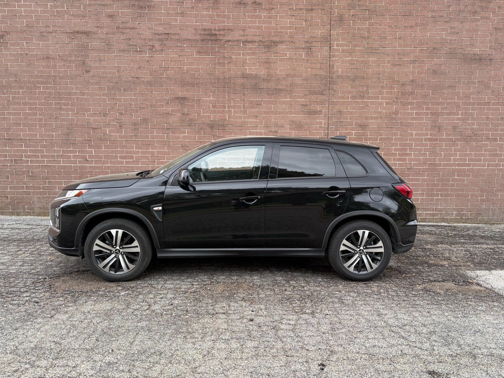 2025 Mitsubishi Outlander Sport ES