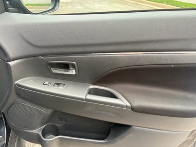 2025 Mitsubishi Outlander Sport ES