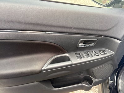 2025 Mitsubishi Outlander Sport ES