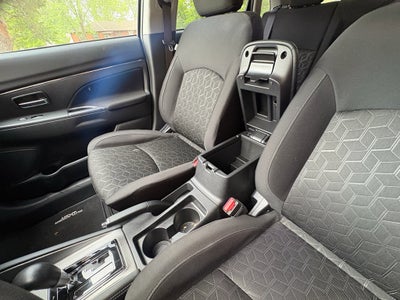 2025 Mitsubishi Outlander Sport ES