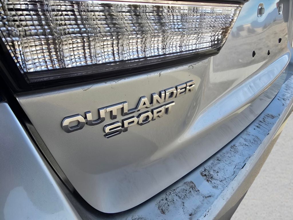 2024 Mitsubishi Outlander Sport ES
