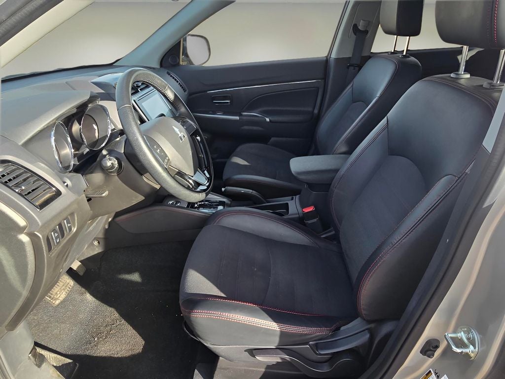 2024 Mitsubishi Outlander Sport ES