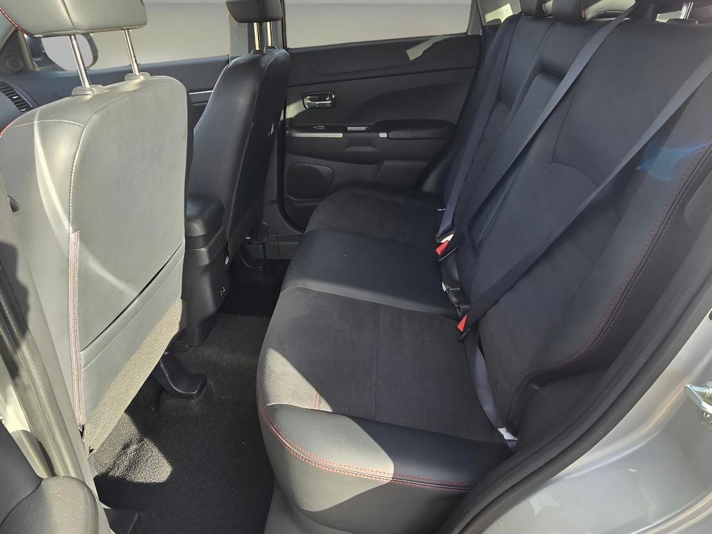 2024 Mitsubishi Outlander Sport ES