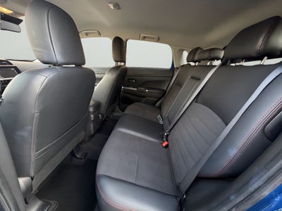 2024 Mitsubishi Outlander Sport SE