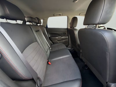 2024 Mitsubishi Outlander Sport SE